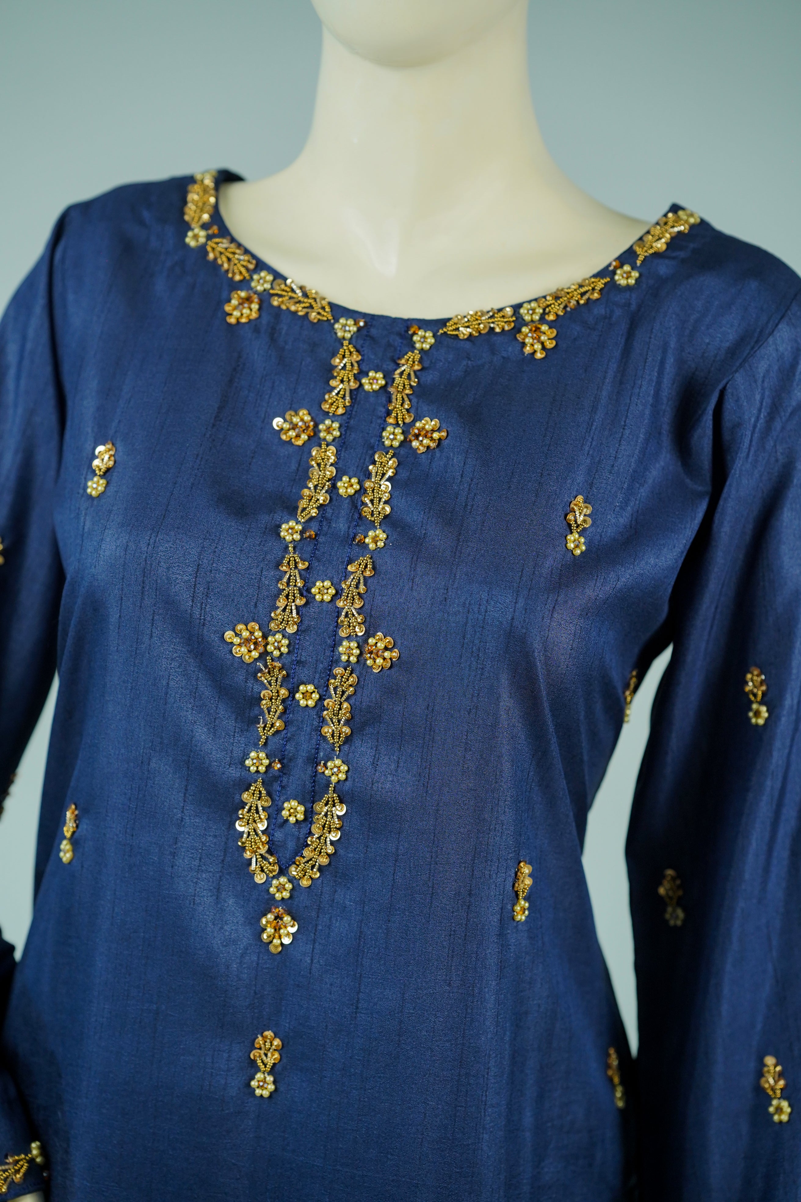 Safroon Handcrafted 3-Piece Russian Silk Suit