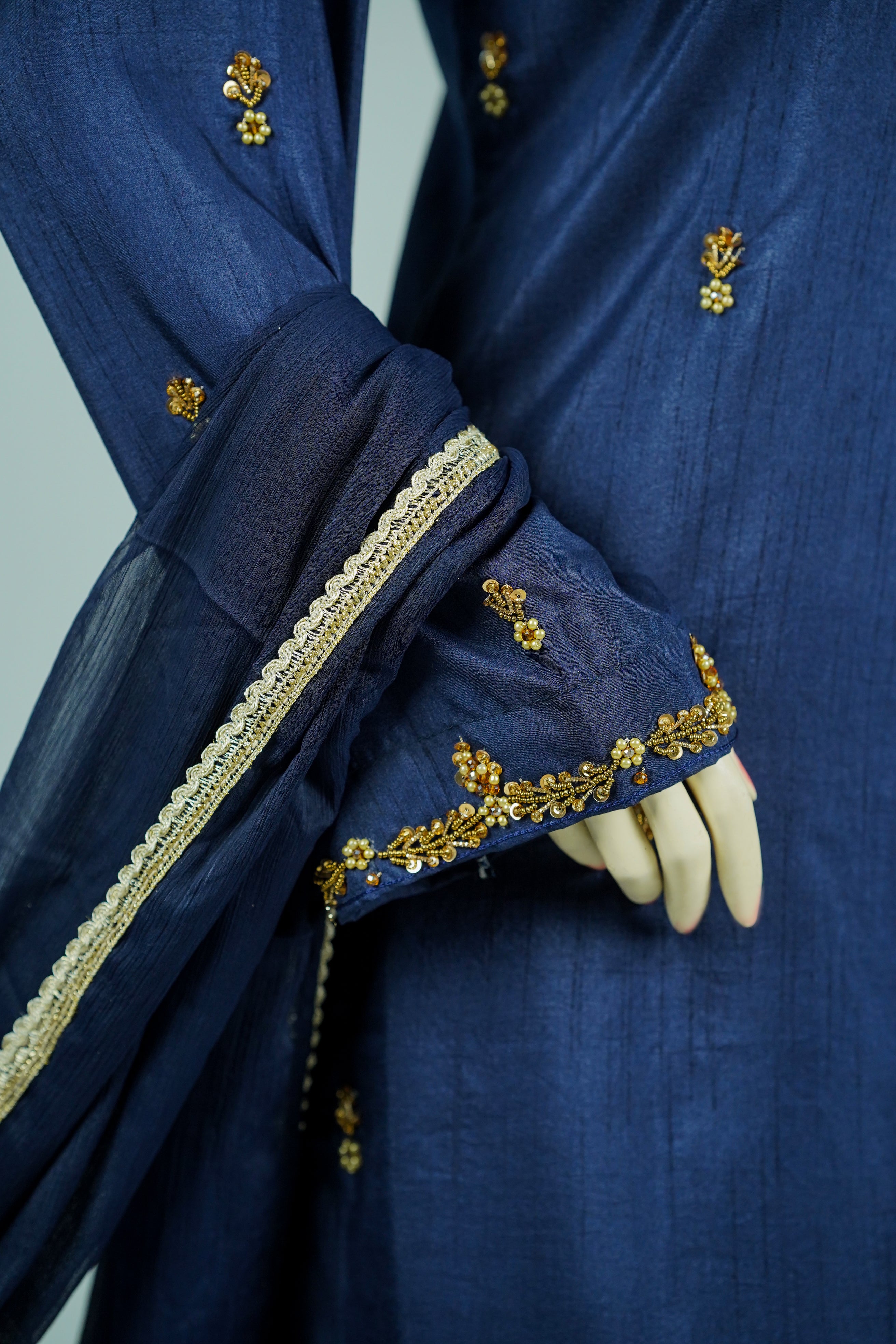 Safroon Handcrafted 3-Piece Russian Silk Suit