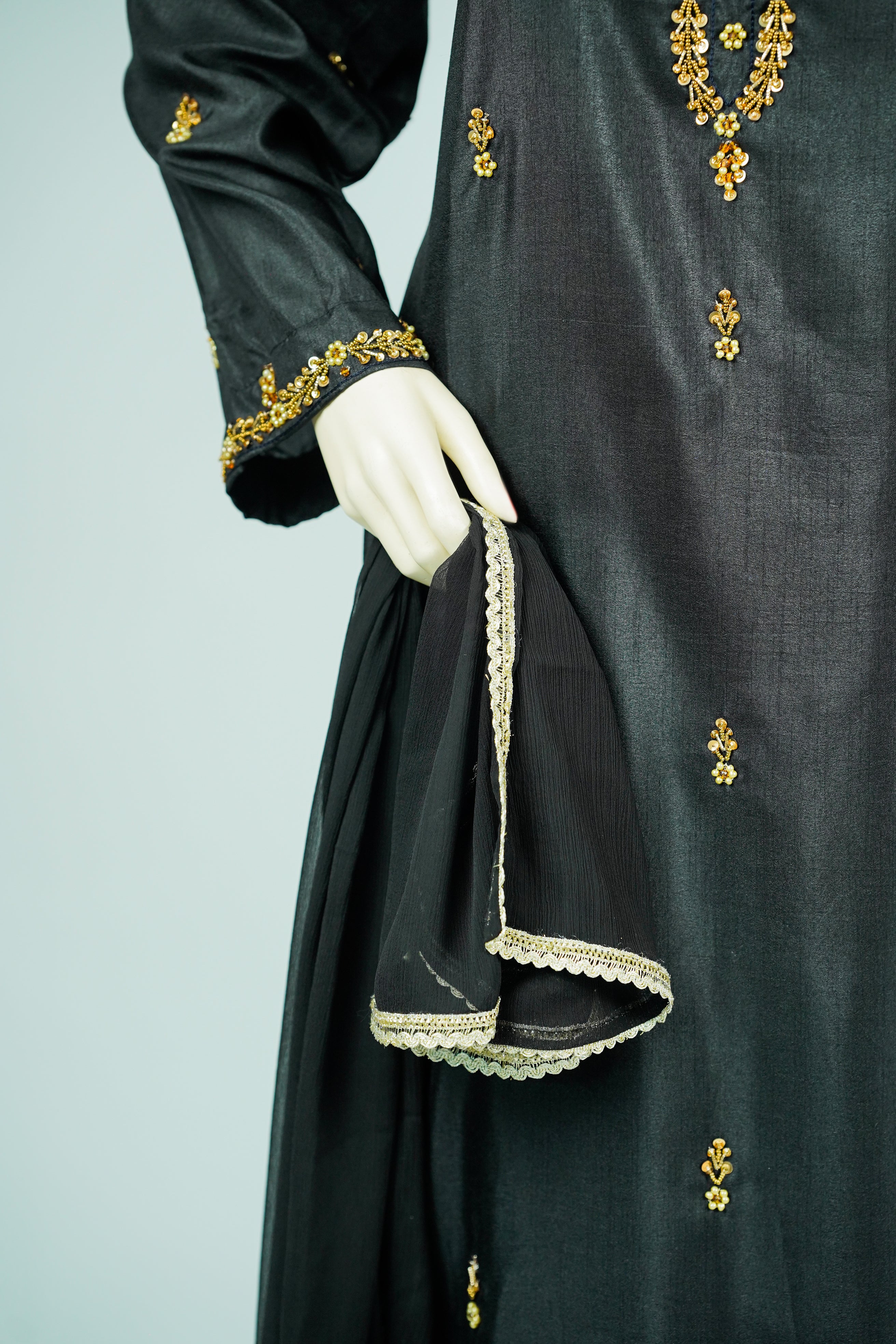 Safroon Handcrafted 3-Piece Russian Silk Suit