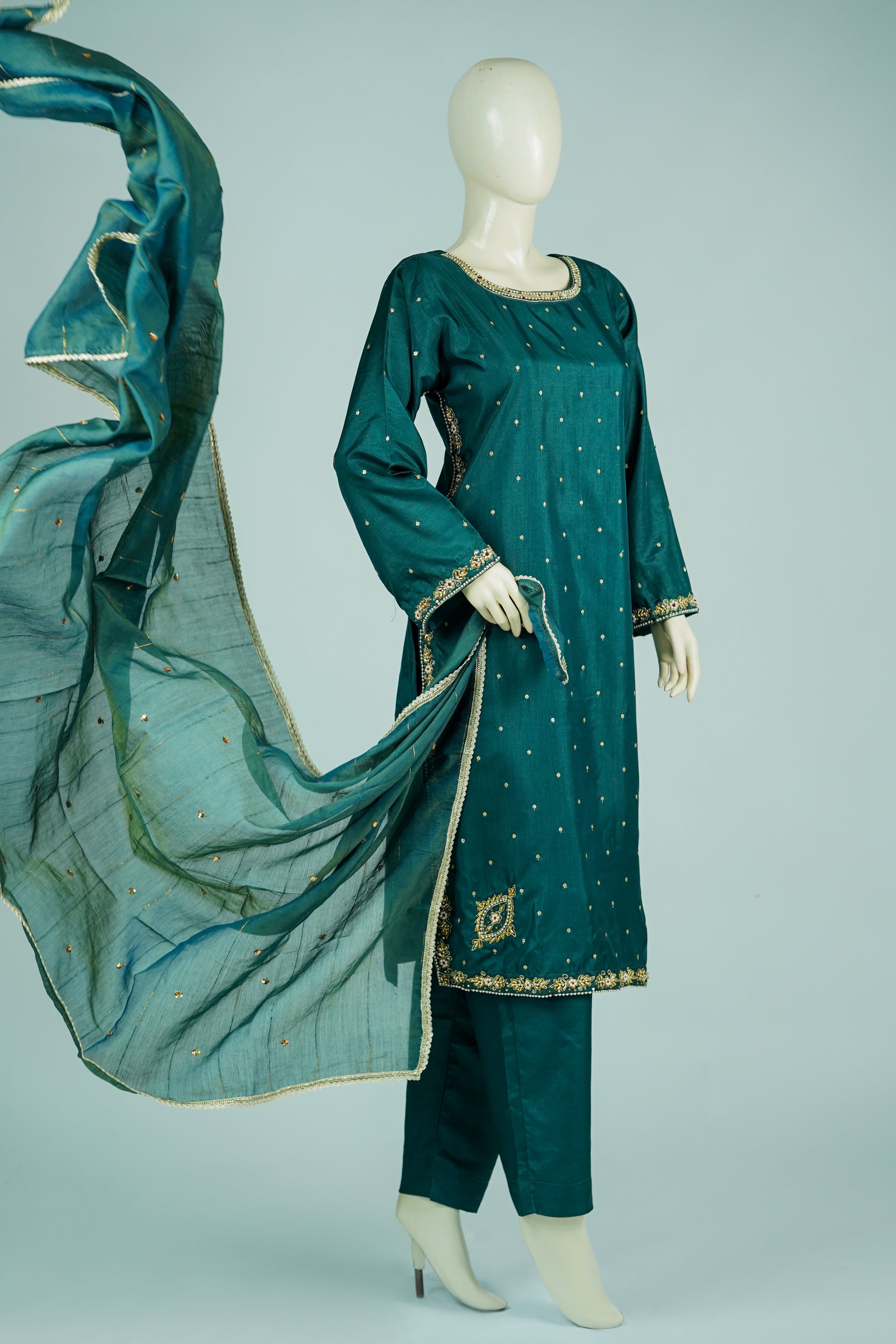 Dove – 3pcs Russian Silk Suit with Chiffon Dupatta
