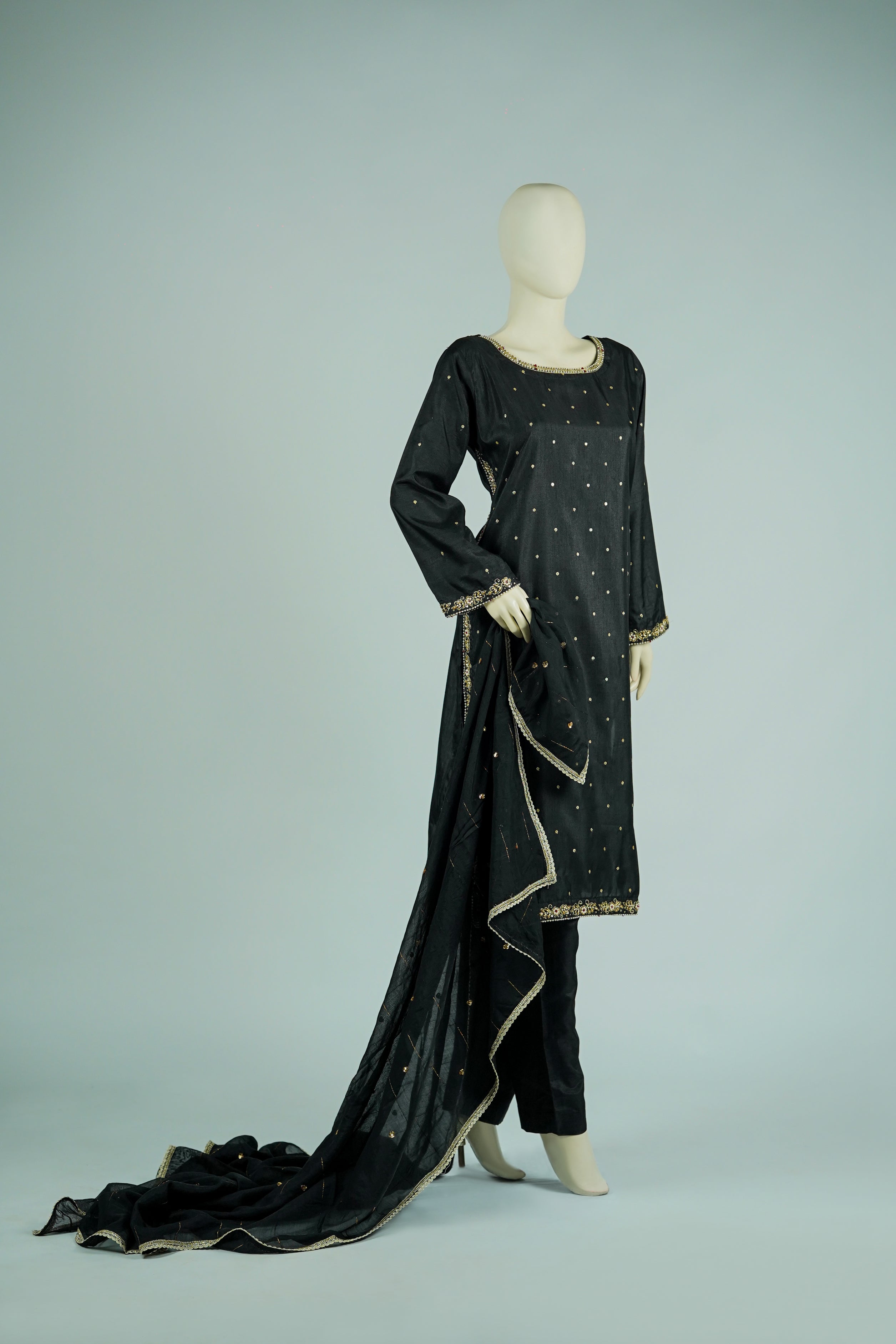 Dove – 3pcs Russian Silk Suit with Chiffon Dupatta