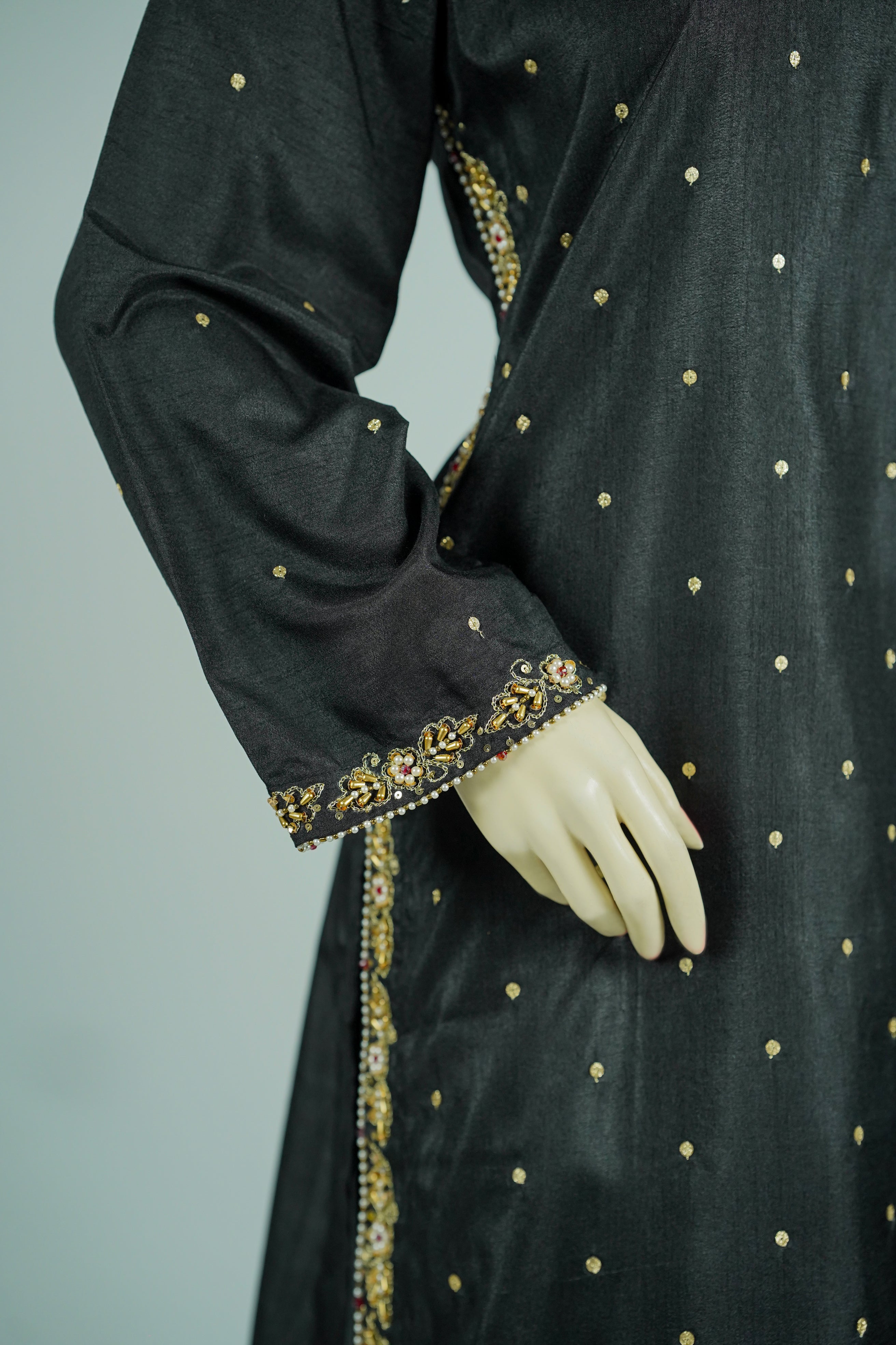 Dove – 3pcs Russian Silk Suit with Chiffon Dupatta
