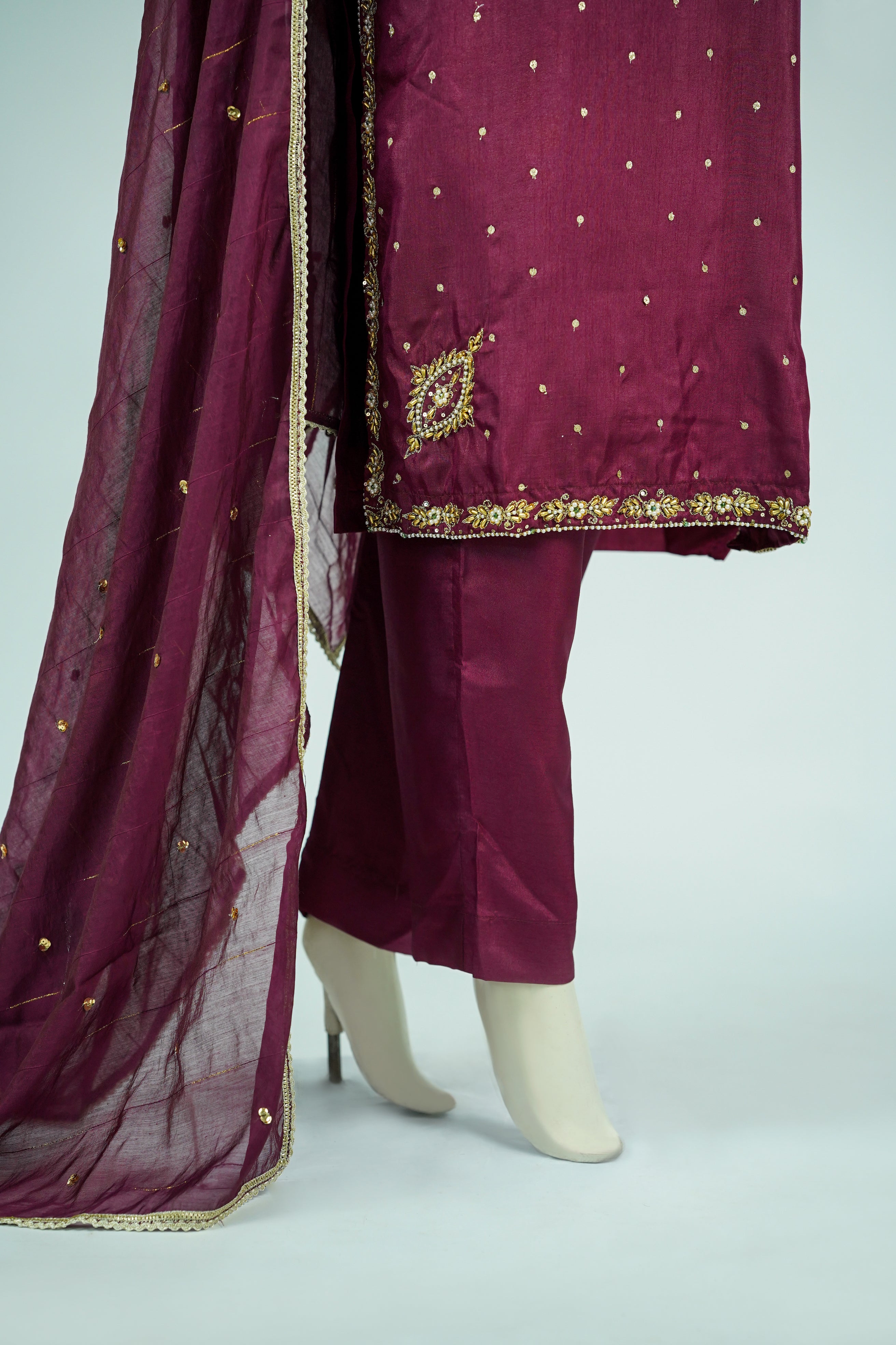Dove – 3pcs Russian Silk Suit with Chiffon Dupatta