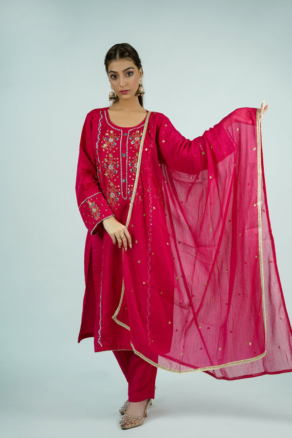 Pareeshay – 3pcs Russian Silk Suit with Chiffon Dupatta