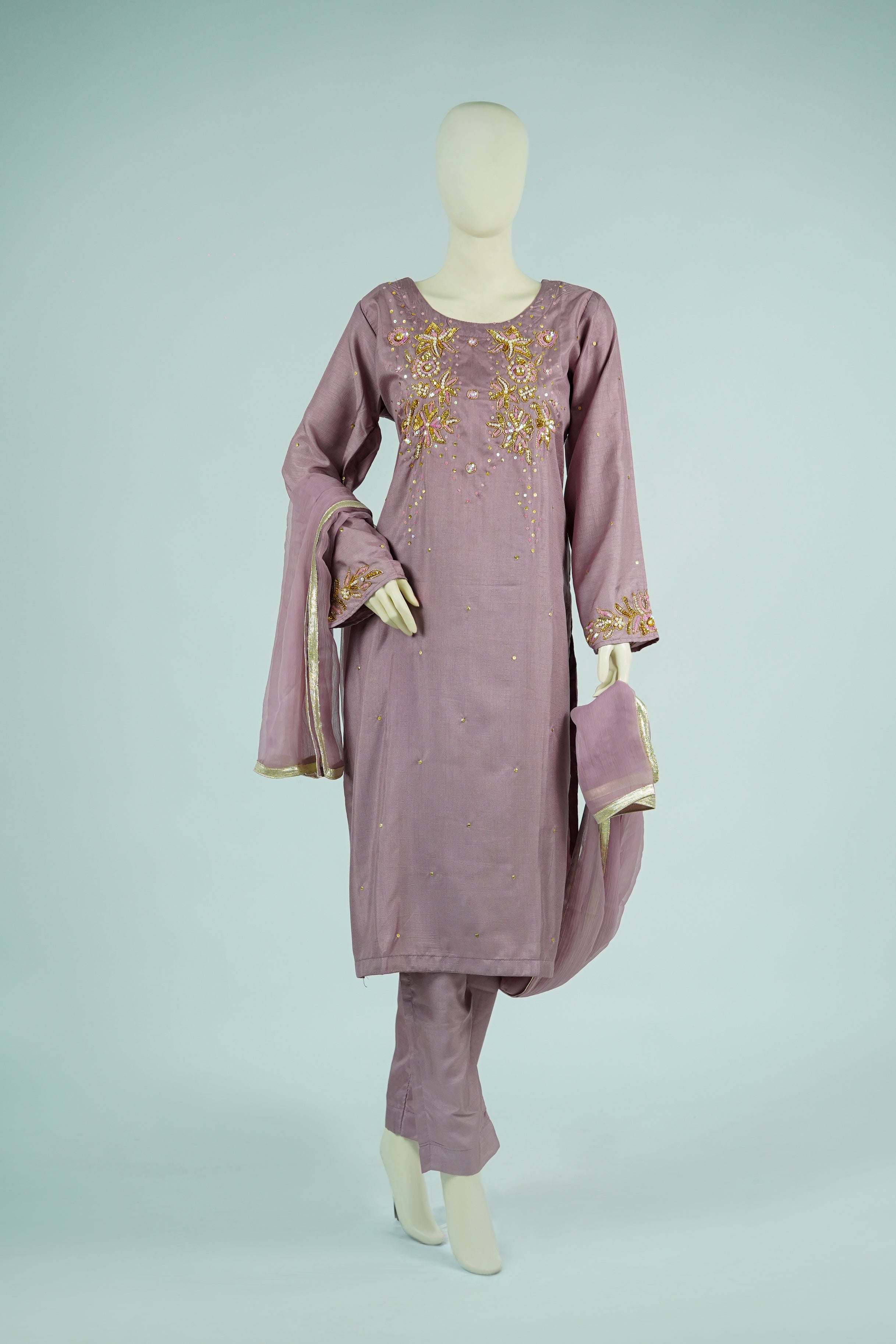 Husna – 3pcs Russian Silk Suit with Chiffon Dupatta
