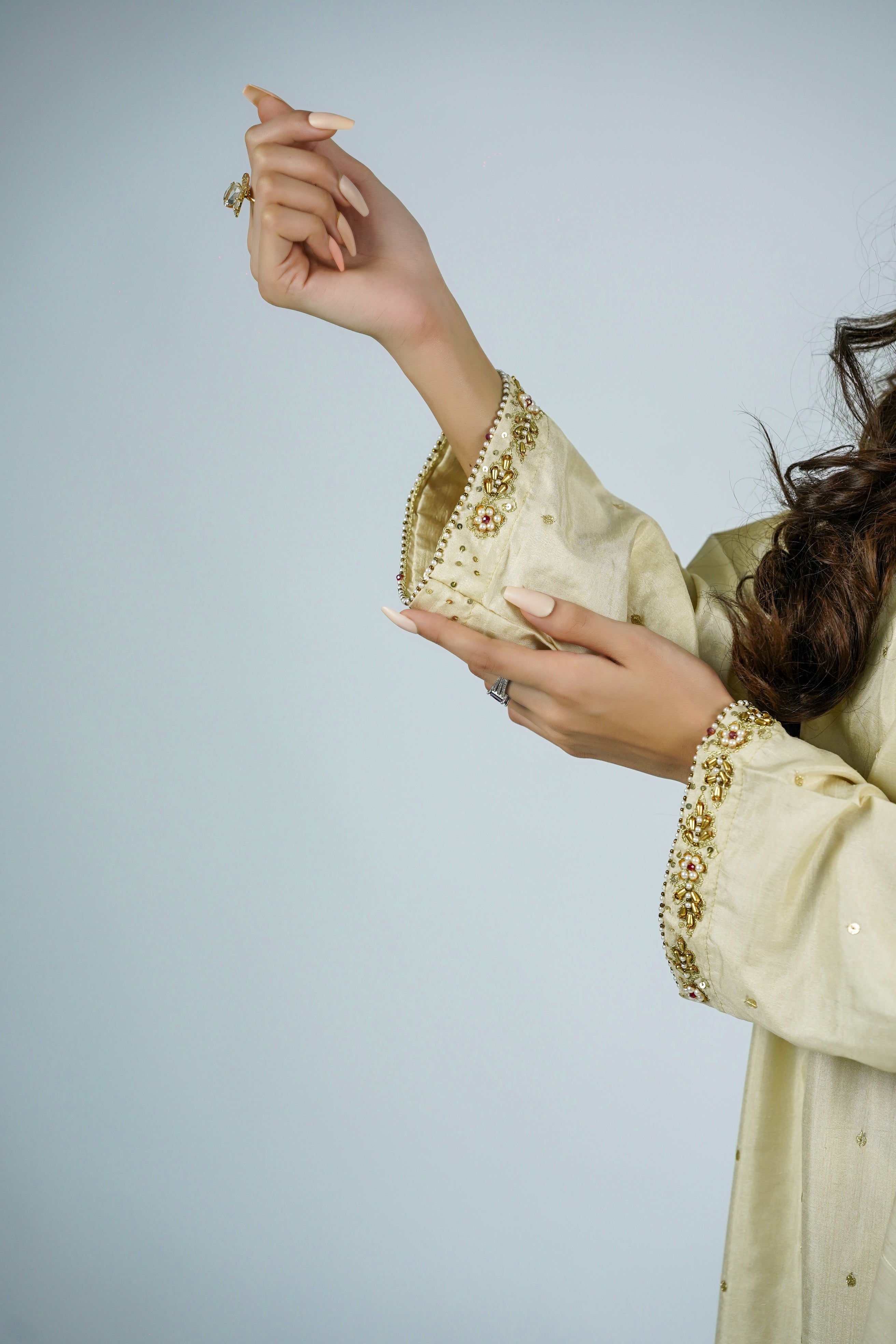Dove – 3pcs Russian Silk Suit with Chiffon Dupatta