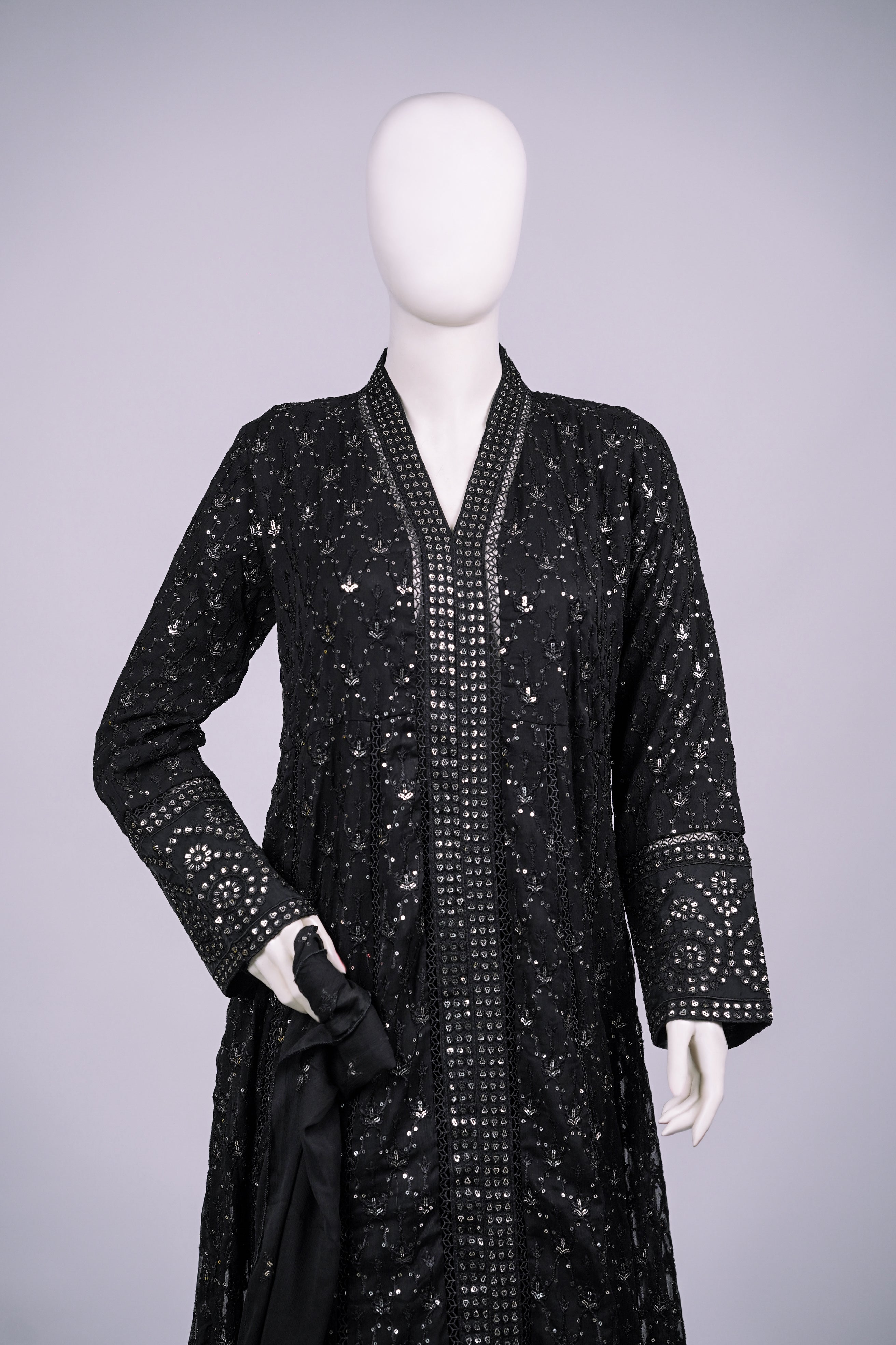 Husn-e-Akhir – 3pcs Embroidered Chiffon Maxi Set with Sequin & Thread Work