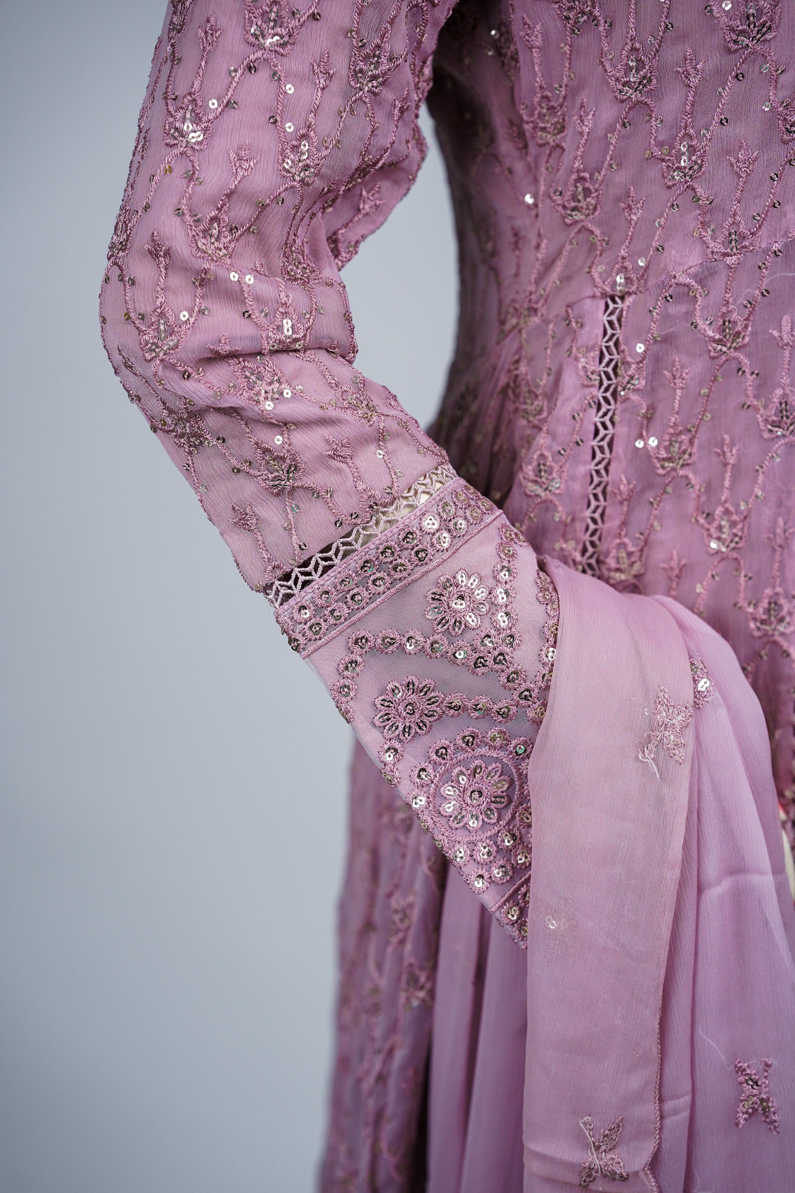Husn-e-Akhir – 3pcs Embroidered Chiffon Maxi Set with Sequin & Thread Work