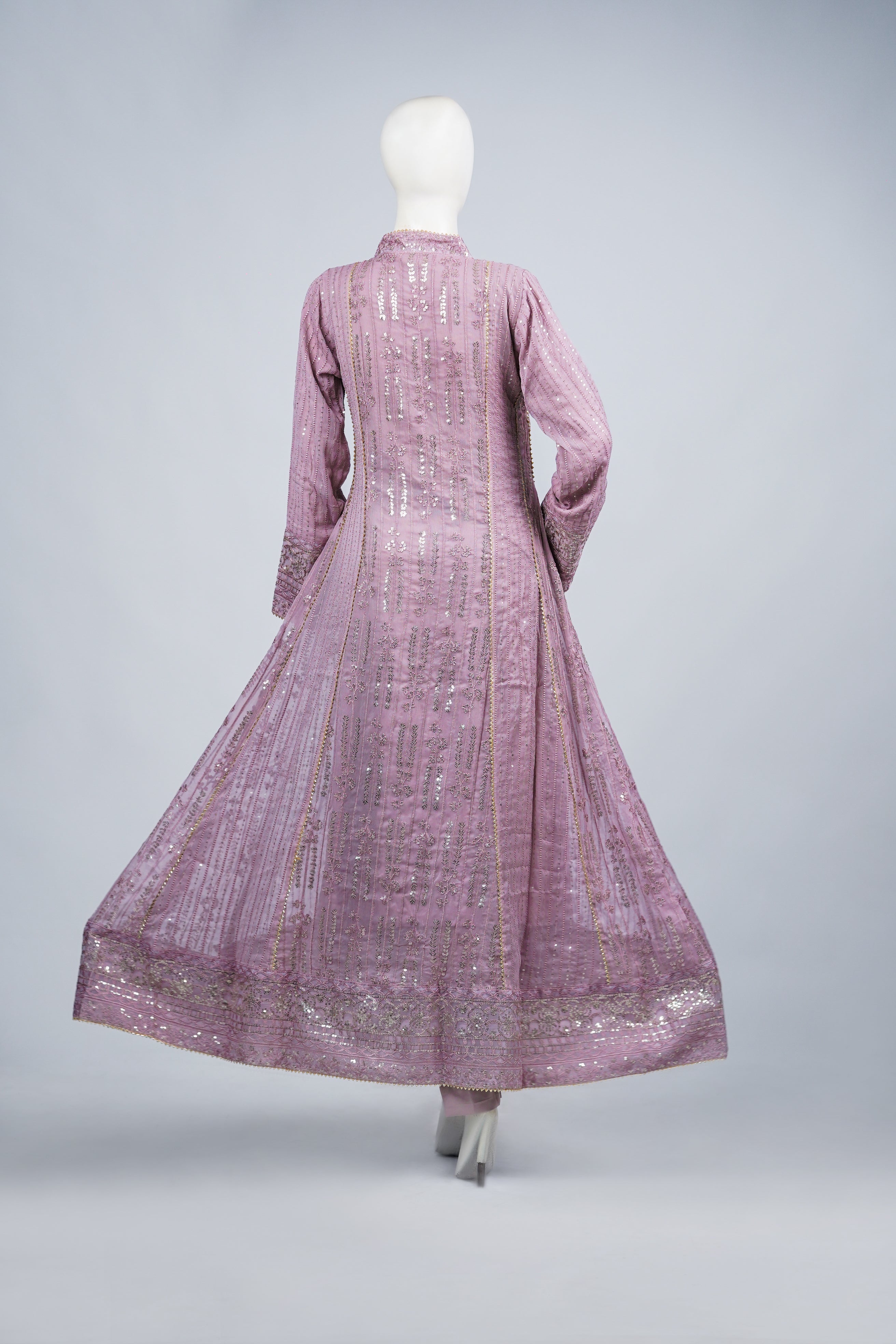 Husn-e-Akhir – 3pcs Embroidered Chiffon Maxi Set with Sequin & Thread Work
