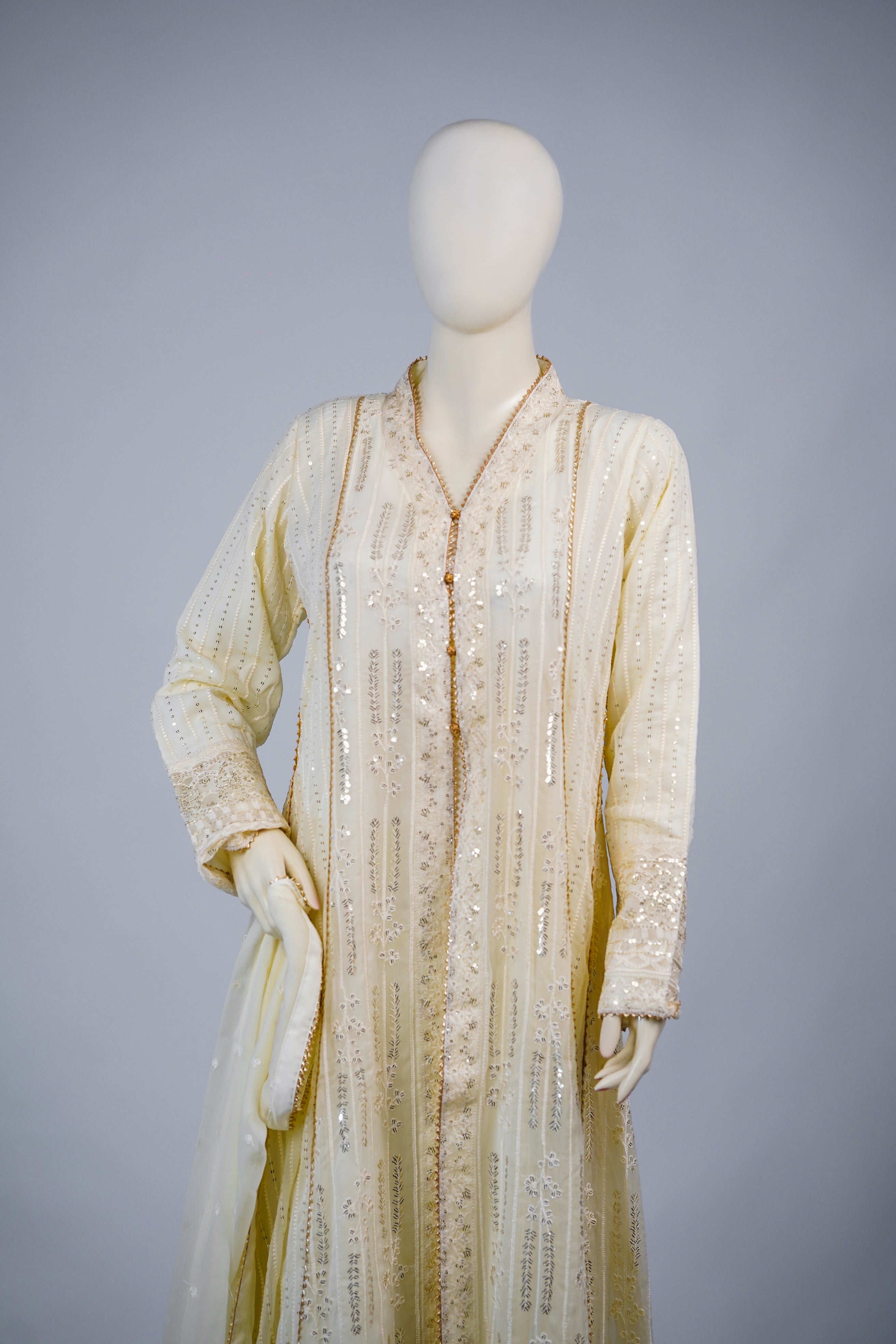 Unicorn – 3pcs Embroidered Chiffon Maxi Set with Dupatta & China Silk Trousers
