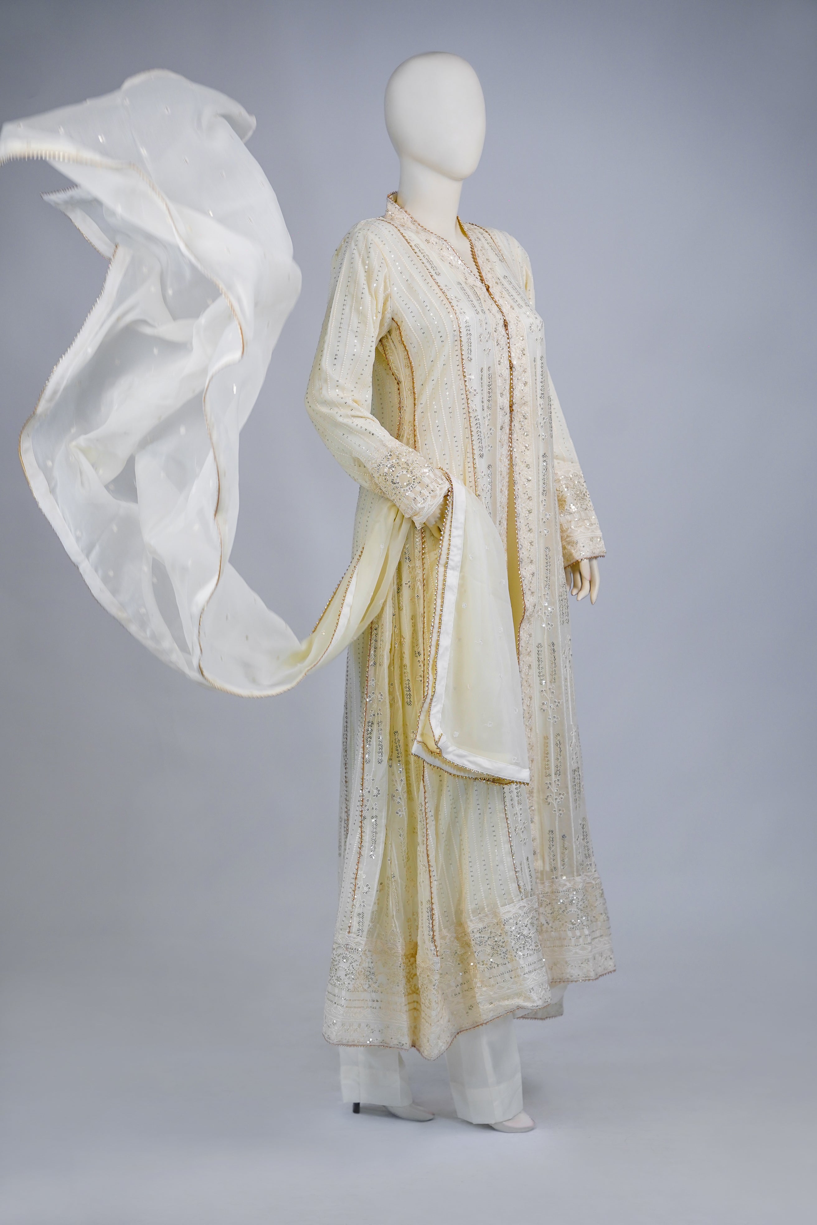 Unicorn – 3pcs Embroidered Chiffon Maxi Set with Dupatta & China Silk Trousers