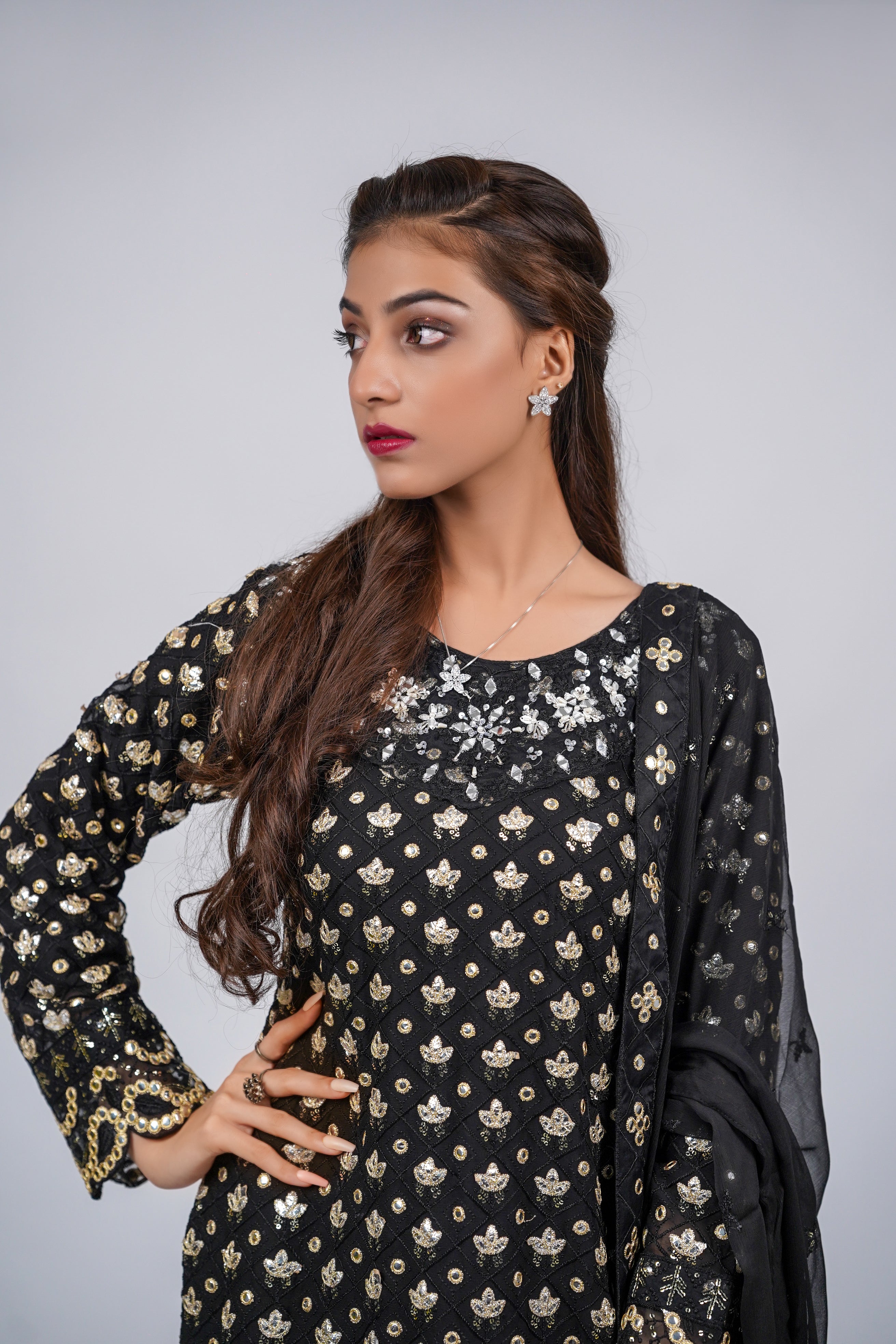 Mahir – 3pcs Embroidered Chiffon Shirt with Farshi Shalwar & Dupatta
