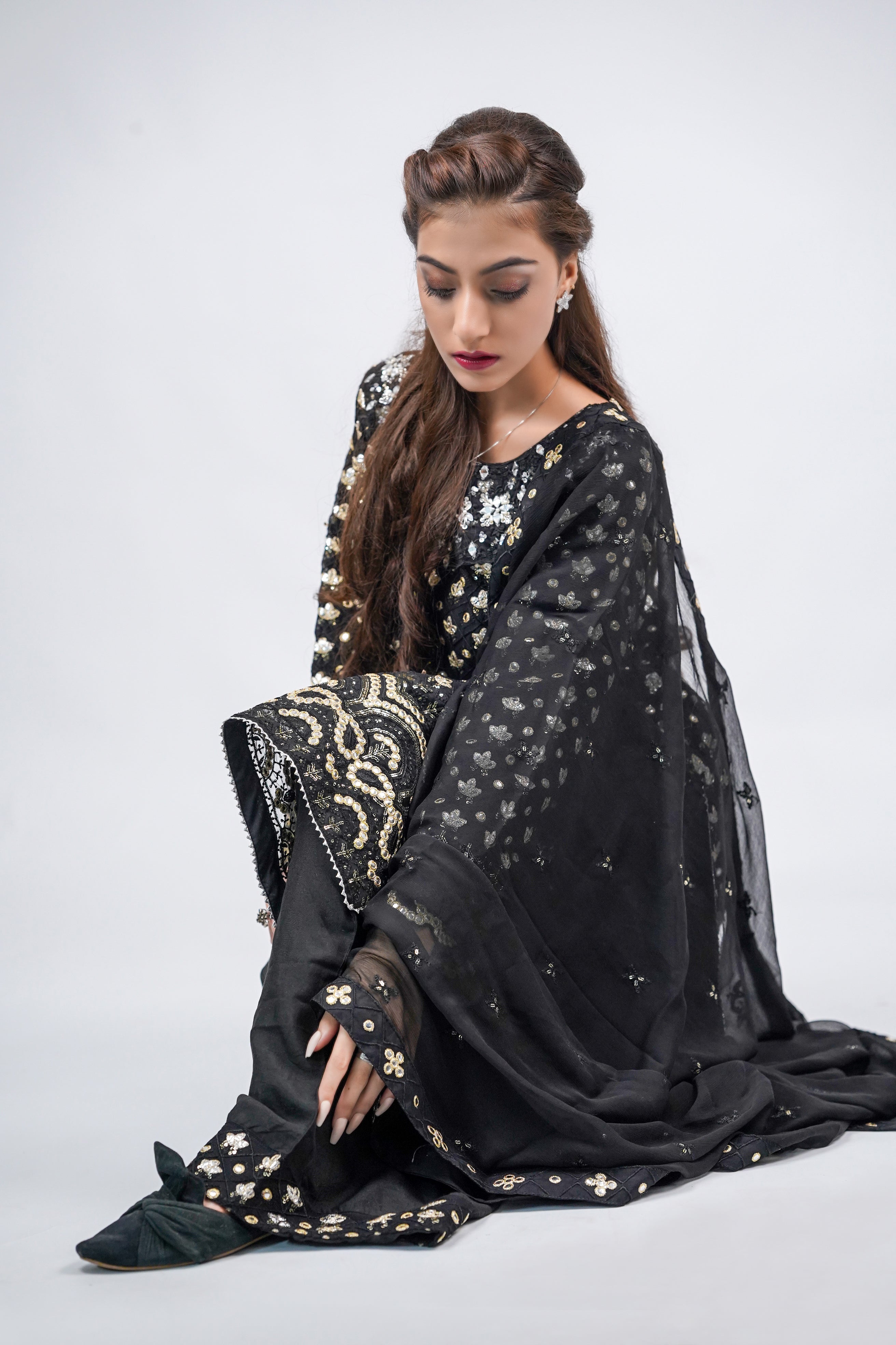 Mahir – 3pcs Embroidered Chiffon Shirt with Farshi Shalwar & Dupatta