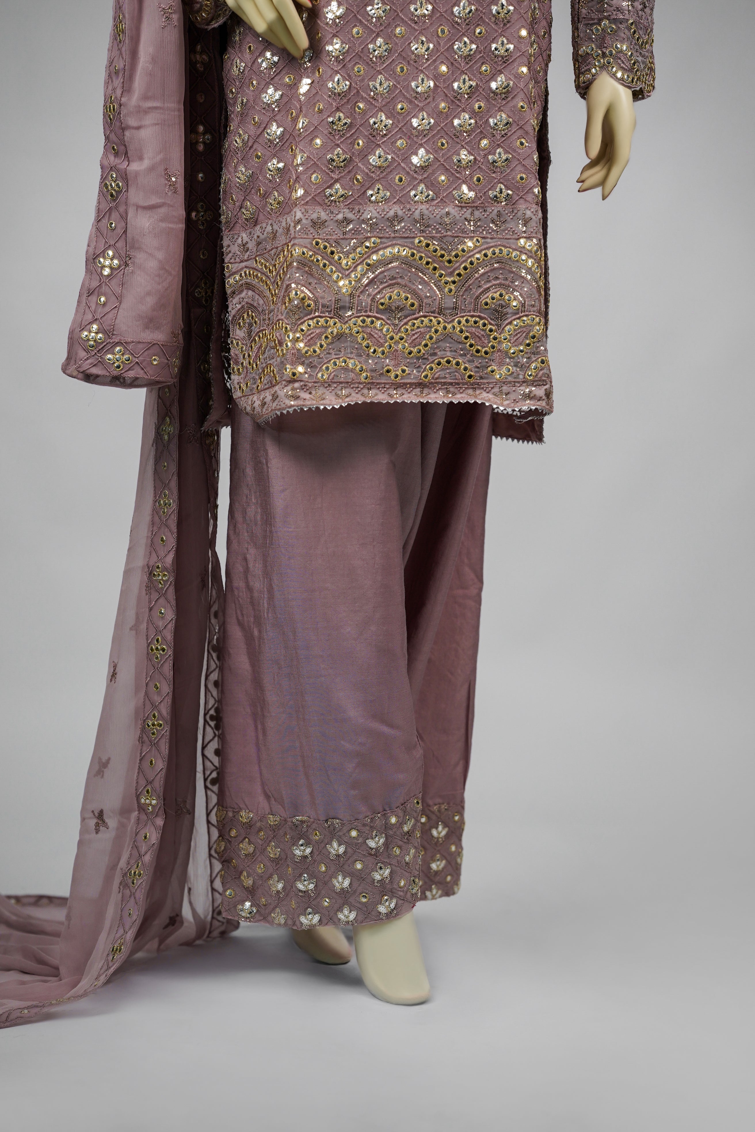 Mahir – 3pcs Embroidered Chiffon Shirt with Farshi Shalwar & Dupatta