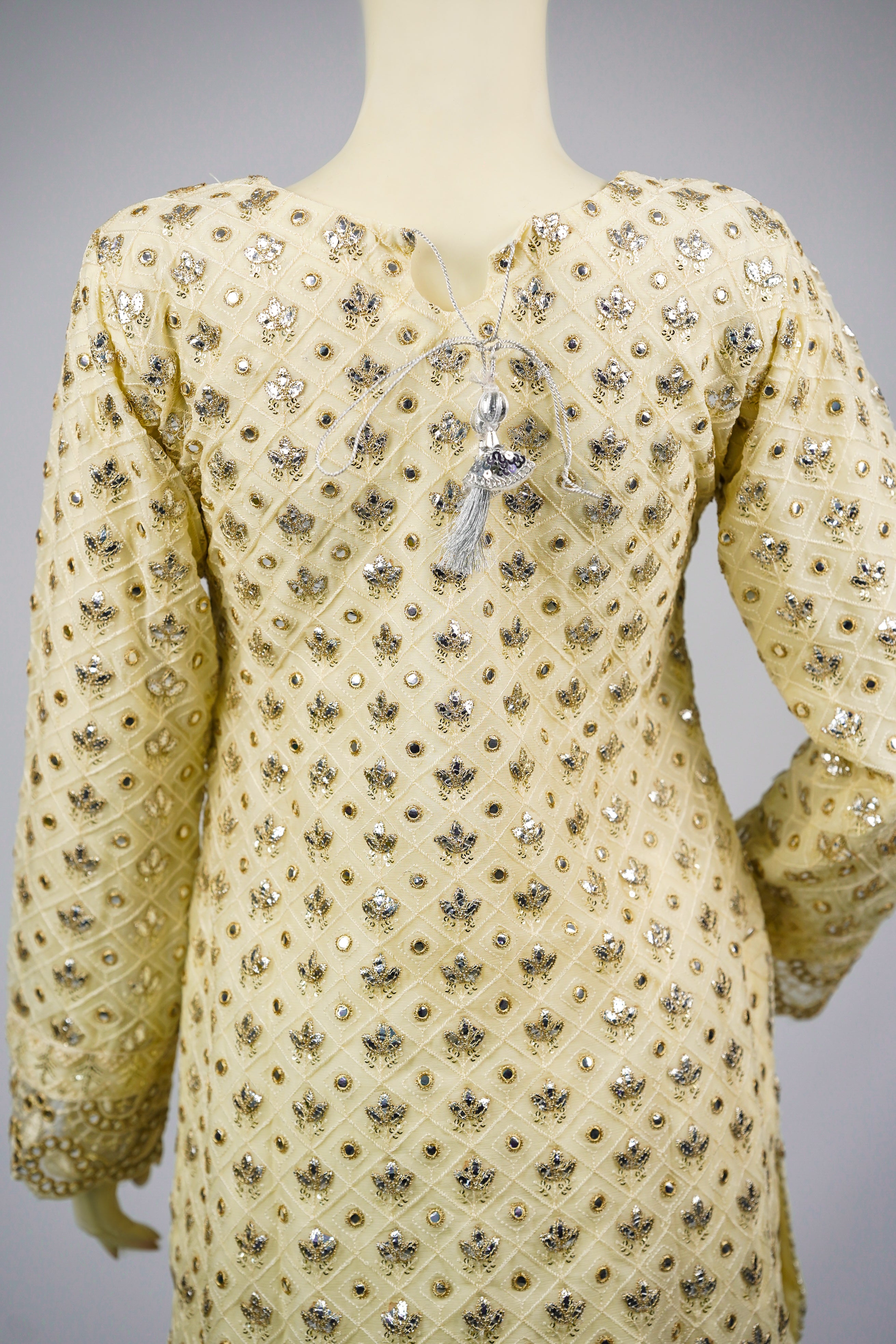 Mahir – 3pcs Embroidered Chiffon Shirt with Farshi Shalwar & Dupatta