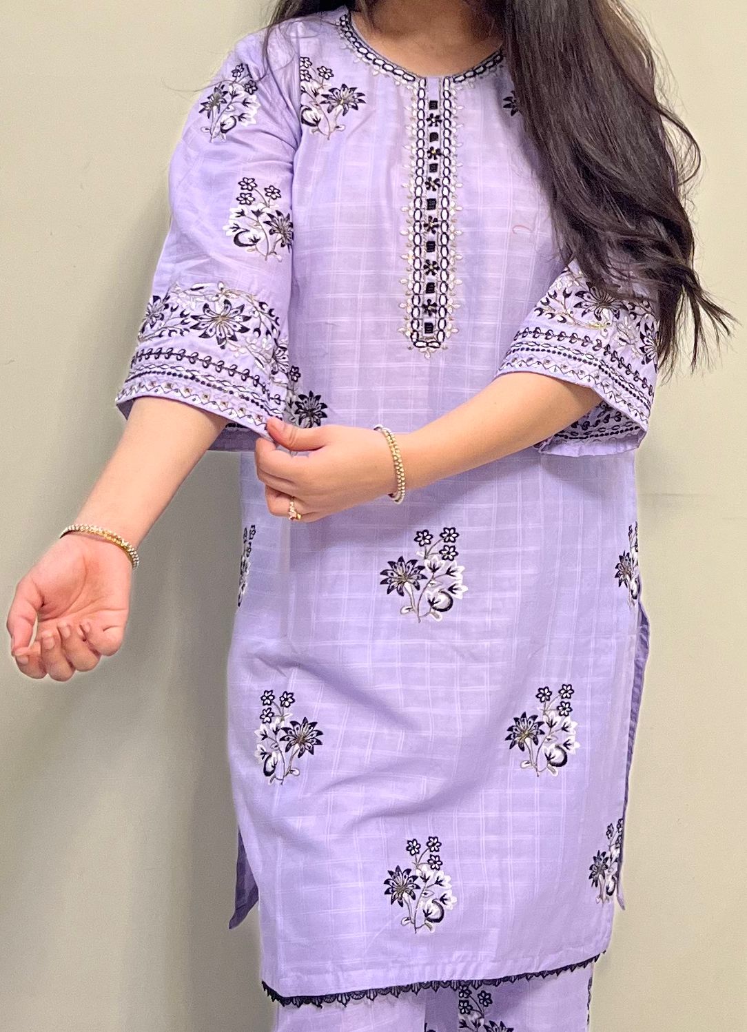 Afrozey 2-Piece Embroidered Piece Set