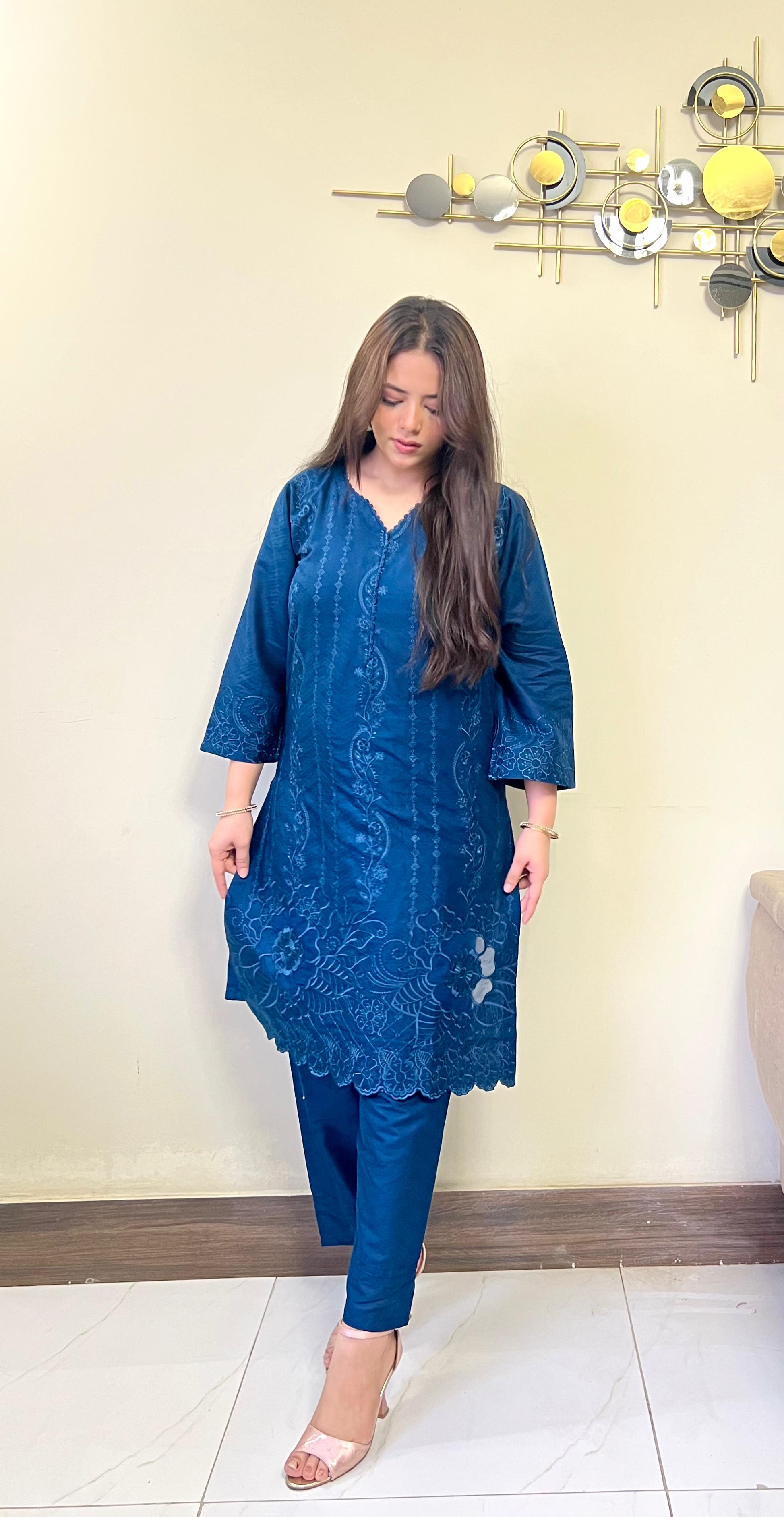Jamaica-Cord Embroidered 2-Piece Set