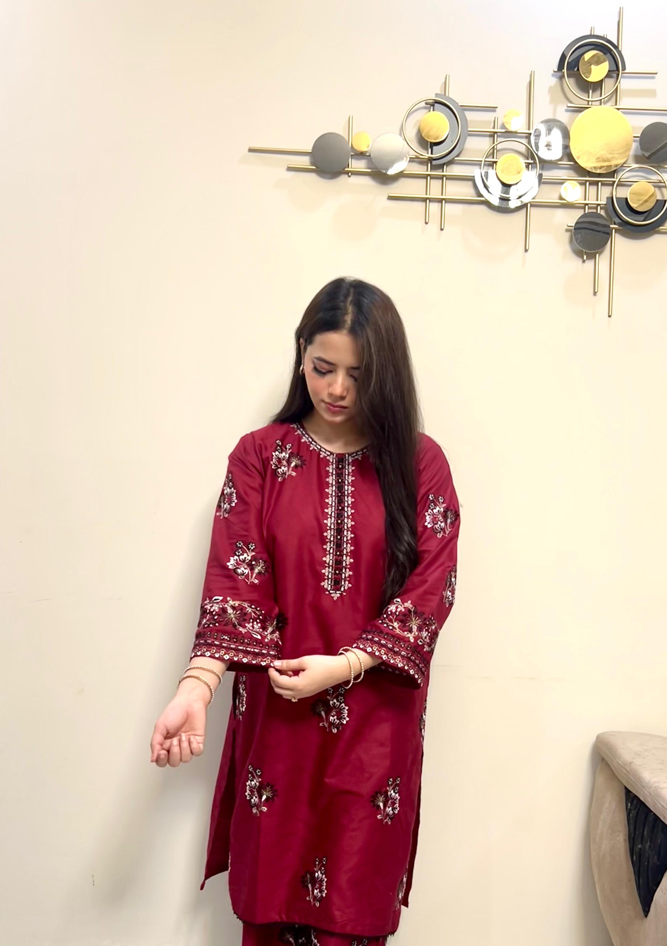 Afrozey 2-Piece Embroidered Piece Set