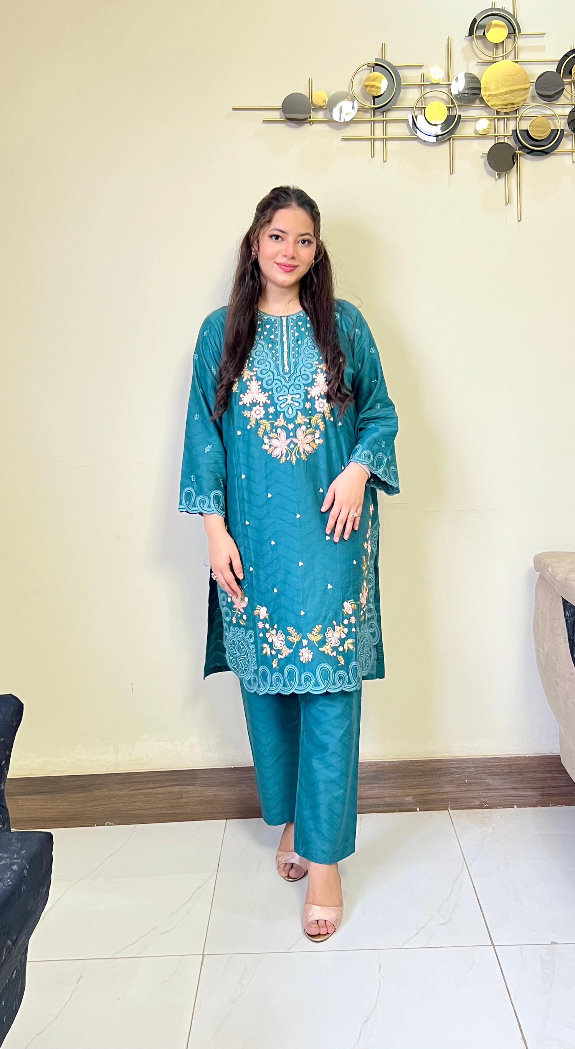 Daisy Cord Embroidered Cotton Jacquard 2-Piece Set